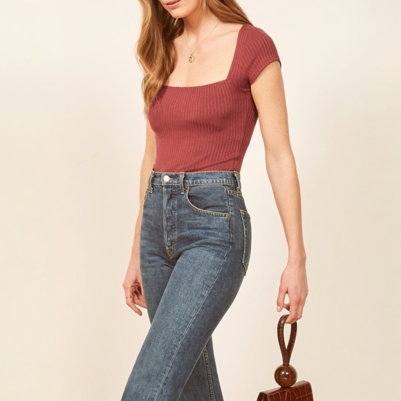 REFORMATION Bardot Top in Rust Size M - Picture 1 of 5